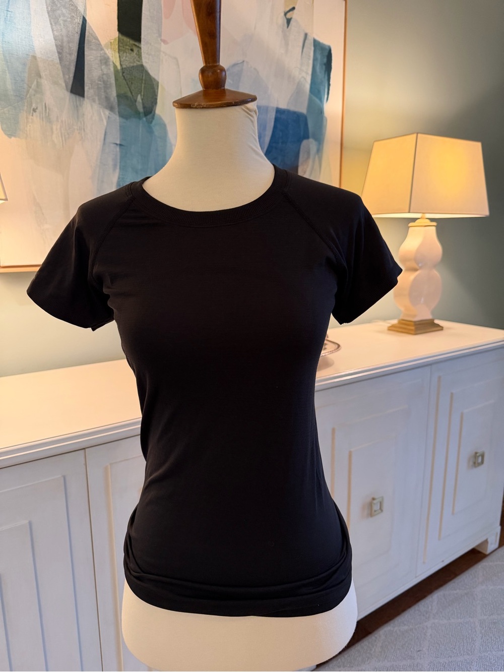 Lululemon Swiftly tech top- Classic Black Women's Crewneck - long style